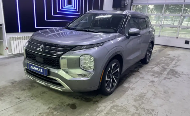 Mitsubishi Outlander 2021 года за 16 000 000 тг. в Павлодар