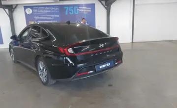 Hyundai Sonata 2019 года за 10 000 000 тг. в Астана фото 4