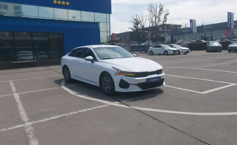 Kia K5 2023 года за 13 000 000 тг. в Алматы фото 2