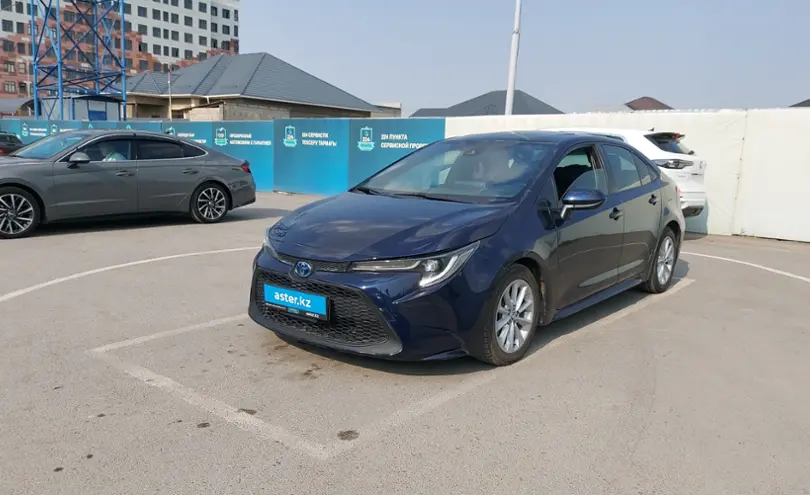 Toyota Corolla 2019 года за 9 000 000 тг. в Шымкент
