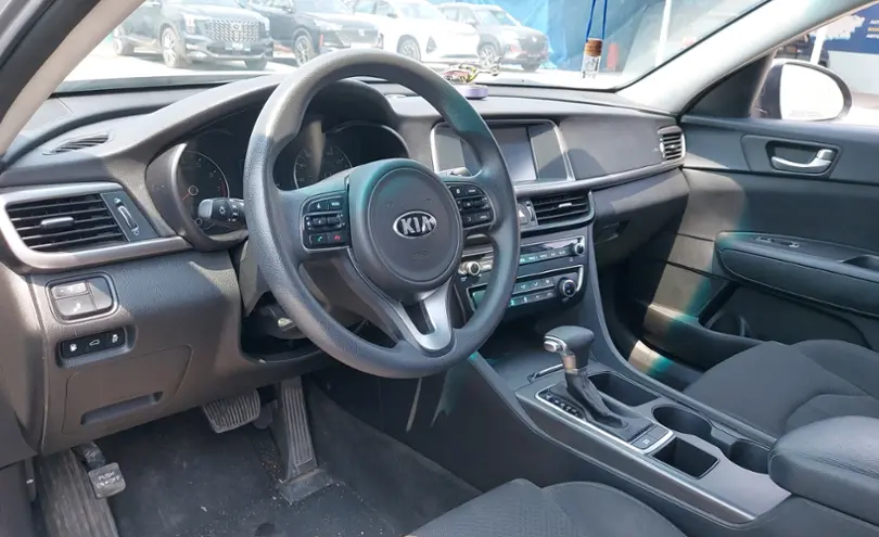 Kia Optima 2018 года за 9 000 000 тг. в Шымкент фото 5
