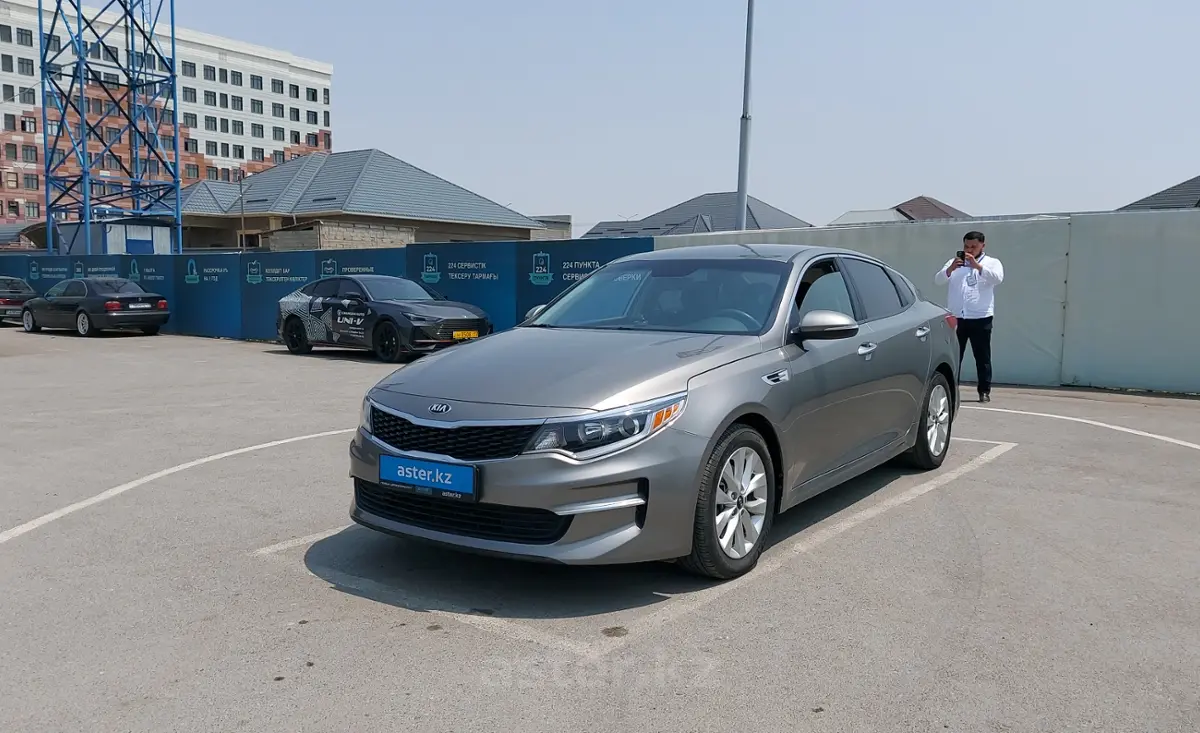 Kia Optima 2018 года за 9 000 000 тг. в Шымкент
