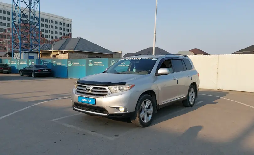 Toyota Highlander 2011 года за 12 000 000 тг. в Шымкент
