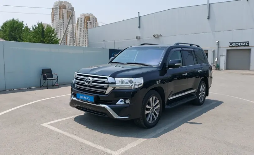 Toyota Land Cruiser 2016 года за 33 000 000 тг. в Шымкент
