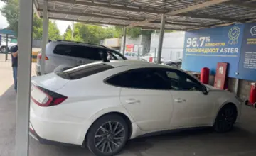 Hyundai Sonata 2023 года за 12 800 000 тг. в Алматы фото 4