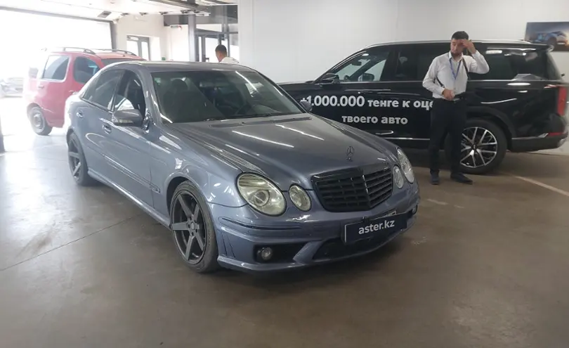 Mercedes-Benz E-Класс 2004 года за 6 000 000 тг. в Астана фото 2