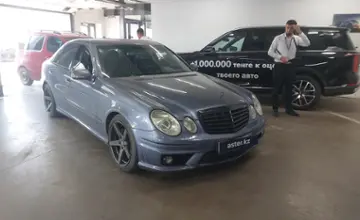 Mercedes-Benz E-Класс 2004 года за 6 000 000 тг. в Астана фото 2