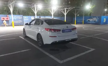 Kia Optima 2020 года за 9 500 000 тг. в Алматы фото 4