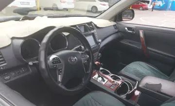 Toyota Highlander 2012 года за 14 500 000 тг. в Алматы
