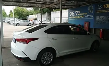 Hyundai Accent 2021 года за 6 200 000 тг. в Алматы фото 4