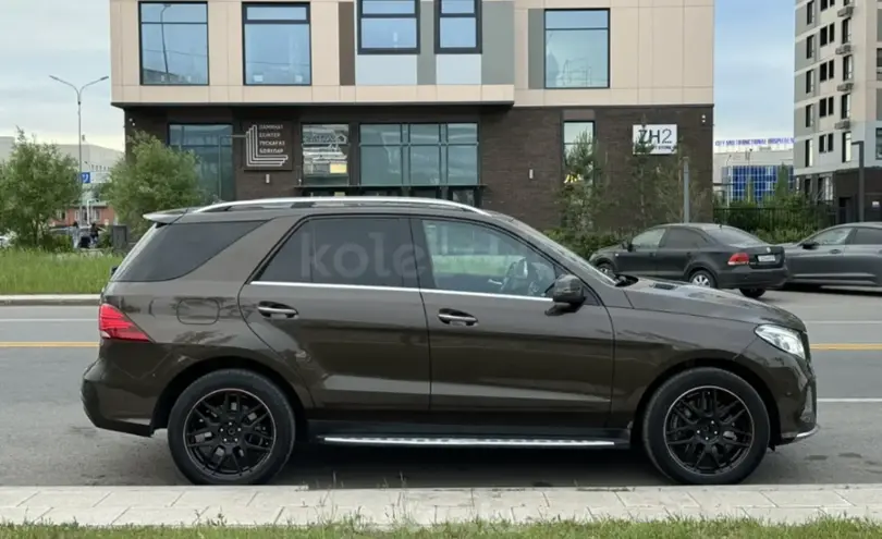 Mercedes-Benz GLE 2015 года за 15 000 000 тг. в Астана