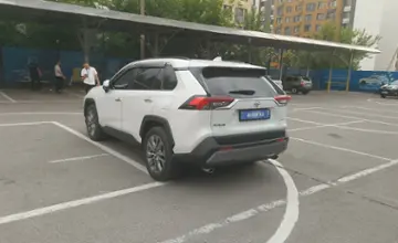 Toyota RAV4 2020 года за 17 000 000 тг. в Алматы фото 4
