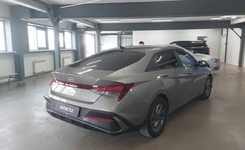 Hyundai Elantra 2023 года за 10 900 000 тг. в Астана фото 3