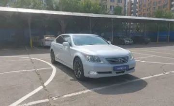 Lexus LS 2007 года за 6 000 000 тг. в Алматы фото 2
