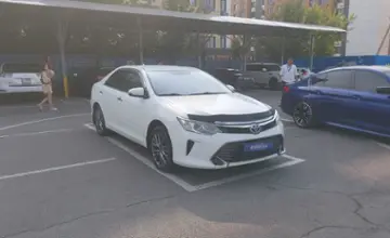 Toyota Camry 2014 года за 11 000 000 тг. в Алматы фото 2