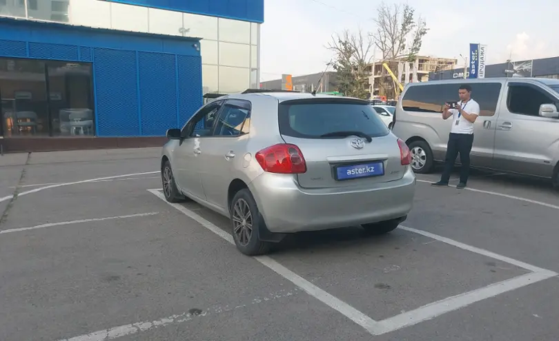 Toyota Auris 2008 года за 3 000 000 тг. в Алматы фото 4