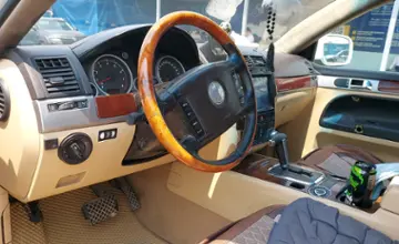 Volkswagen Touareg 2004 года за 5 000 000 тг. в Шымкент фото 5