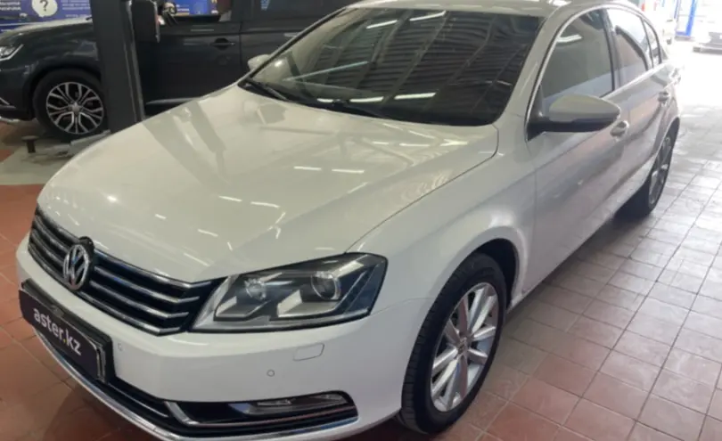 Volkswagen Passat 2014 года за 4 200 000 тг. в Астана
