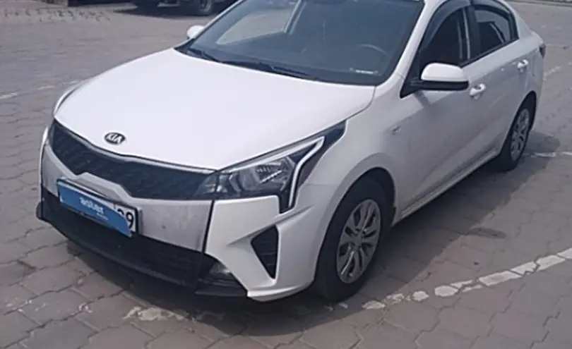 Kia Rio 2021 года за 7 000 000 тг. в Караганда