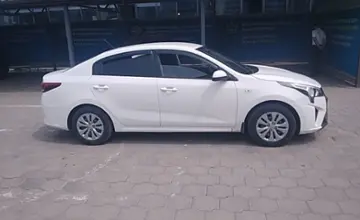Kia Rio 2021 года за 7 000 000 тг. в Караганда фото 4