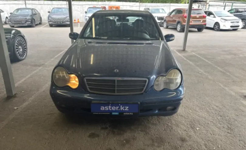 Mercedes-Benz C-Класс 2002 года за 3 500 000 тг. в Алматы фото 2