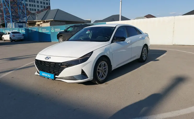 Hyundai Elantra 2021 года за 10 000 000 тг. в Шымкент