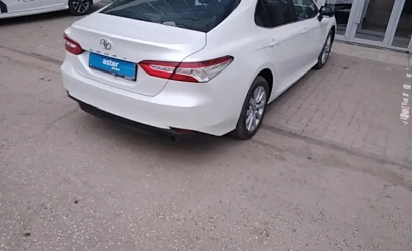 Toyota Camry 2020 года за 11 500 000 тг. в Актобе фото 5
