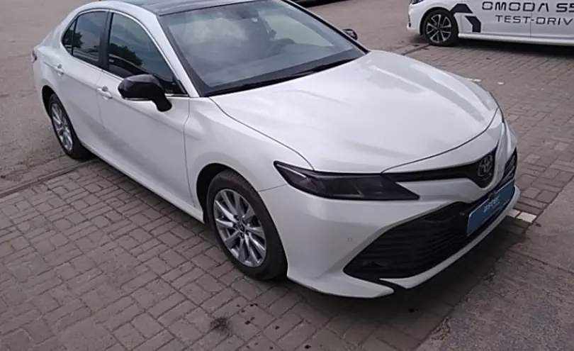 Toyota Camry 2020 года за 11 500 000 тг. в Актобе фото 3