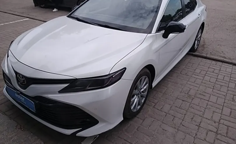 Toyota Camry 2020 года за 11 500 000 тг. в Актобе