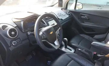 Chevrolet Tracker 2015 года за 6 500 000 тг. в Шымкент фото 5
