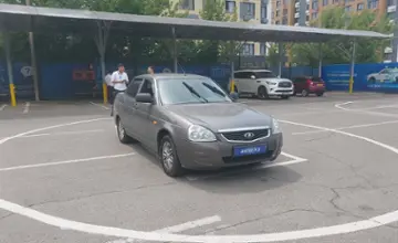 LADA (ВАЗ) Priora 2015 года за 3 500 000 тг. в Алматы фото 2