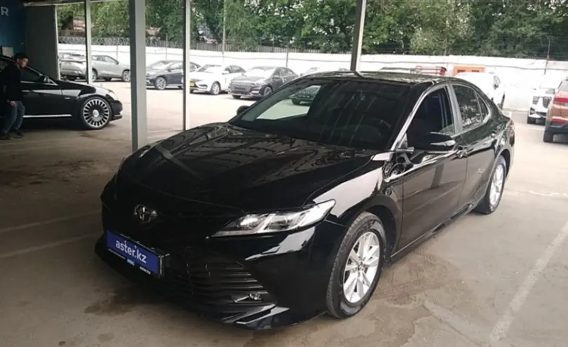 Toyota Camry 2019 года за 12 500 000 тг. в Алматы
