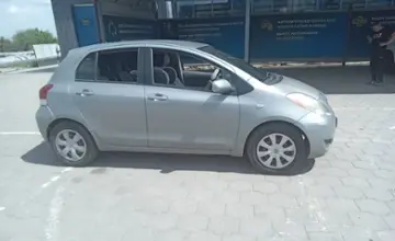 Toyota Yaris 2010 года за 4 500 000 тг. в Караганда фото 4