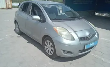 Toyota Yaris 2010 года за 4 500 000 тг. в Караганда фото 3