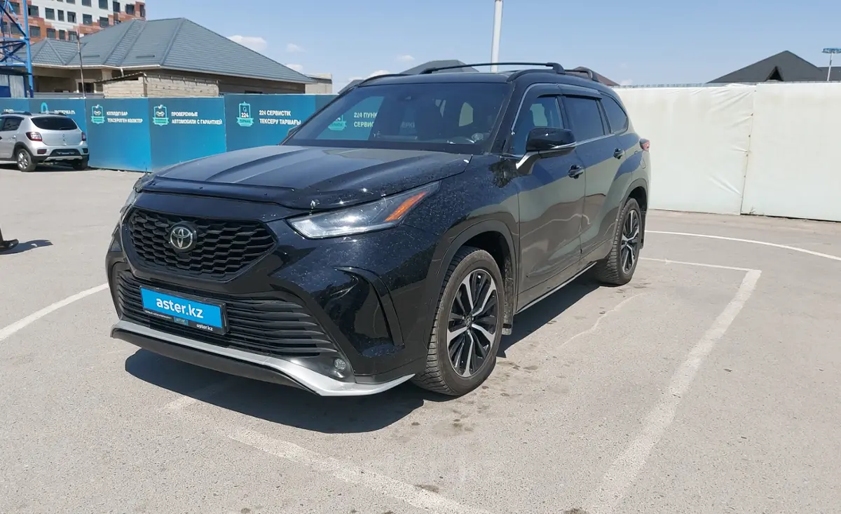 Toyota Highlander 2021 года за 23 000 000 тг. в Шымкент