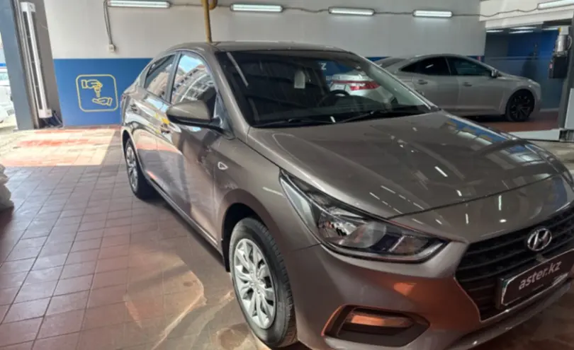 Hyundai Accent 2019 года за 7 000 000 тг. в Астана фото 3