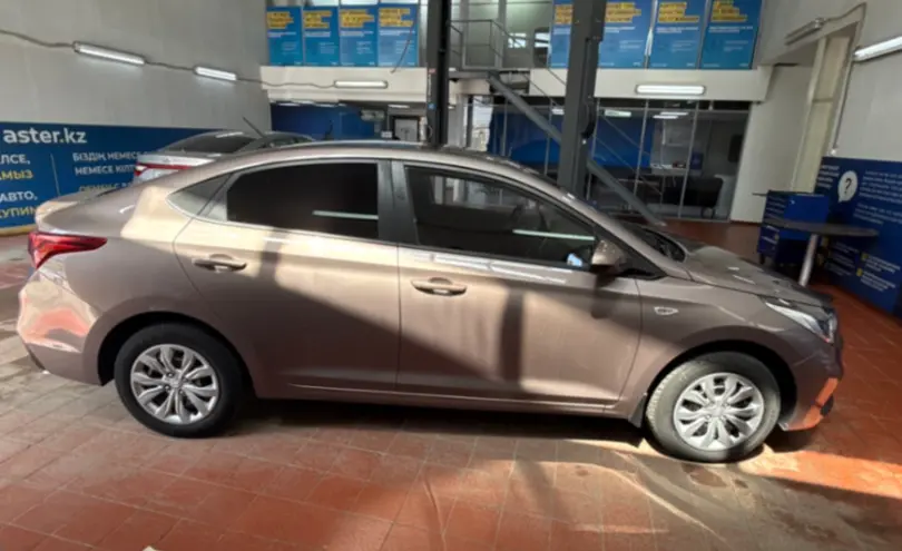 Hyundai Accent 2019 года за 7 000 000 тг. в Астана фото 4