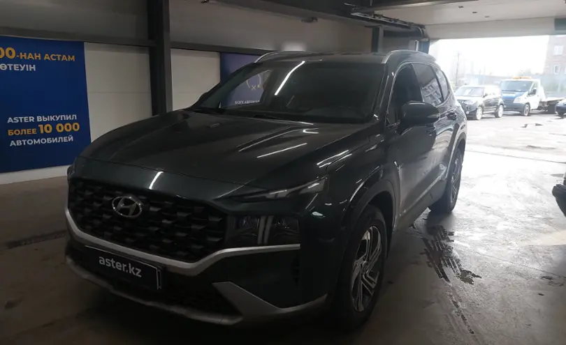 Hyundai Santa Fe 2021 года за 14 200 000 тг. в Астана
