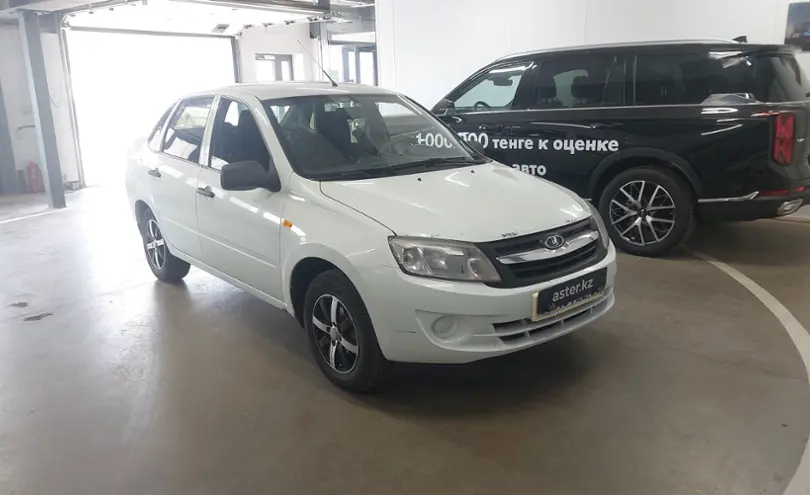 LADA (ВАЗ) Granta 2014 года за 2 500 000 тг. в Астана фото 2