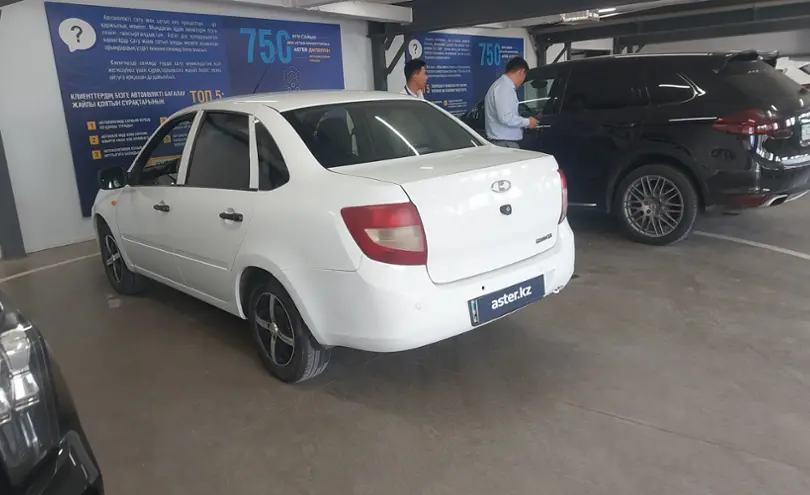 LADA (ВАЗ) Granta 2014 года за 2 500 000 тг. в Астана фото 4