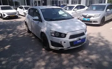 Chevrolet Aveo 2014 года за 3 500 000 тг. в Актобе фото 3
