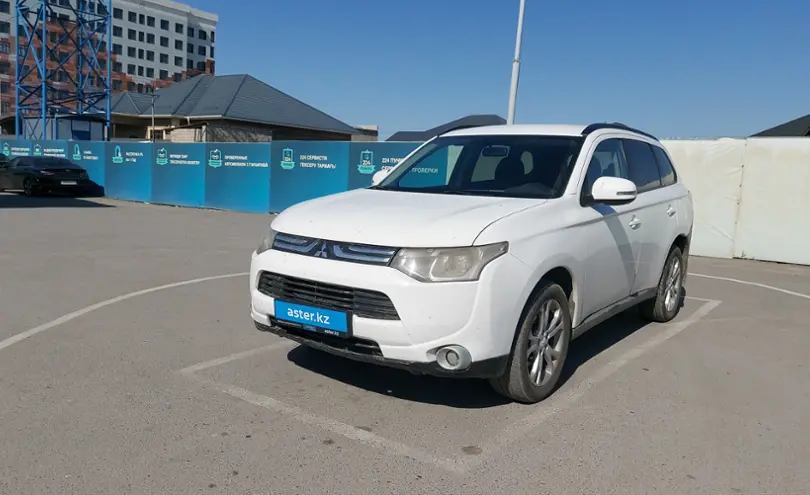 Mitsubishi Outlander 2013 года за 8 500 000 тг. в Шымкент