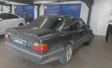 Mercedes-Benz W124 1990 года за 1 000 000 тг. в Астана фото 3