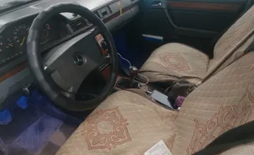 Mercedes-Benz W124 1990 года за 1 000 000 тг. в Астана фото 5