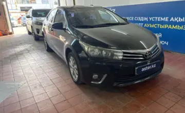 Toyota Corolla 2015 года за 8 700 000 тг. в Астана фото 3