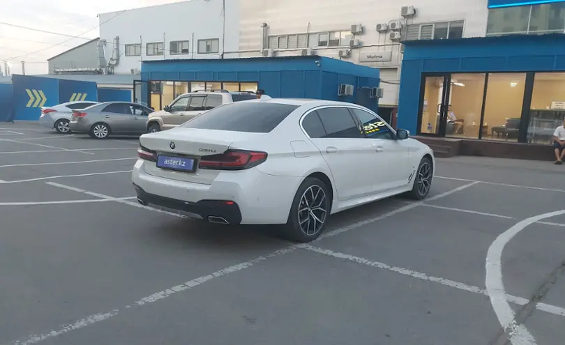 BMW 5 серии 2023 года за 25 000 000 тг. в Алматы фото 3