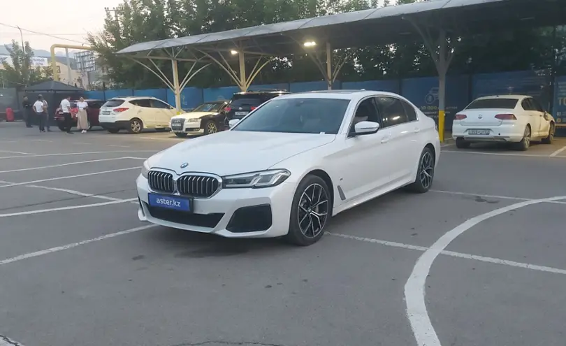 BMW 5 серии 2023 года за 28 500 000 тг. в Алматы