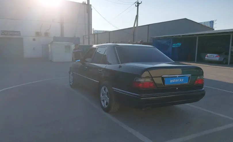 Mercedes-Benz E-Класс 1994 года за 2 500 000 тг. в Шымкент фото 4