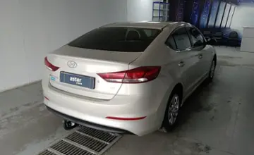 Hyundai Elantra 2017 года за 8 000 000 тг. в Павлодар