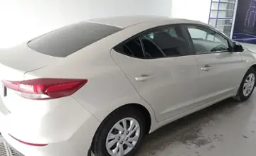 Hyundai Elantra 2017 года за 8 000 000 тг. в Павлодар фото 4